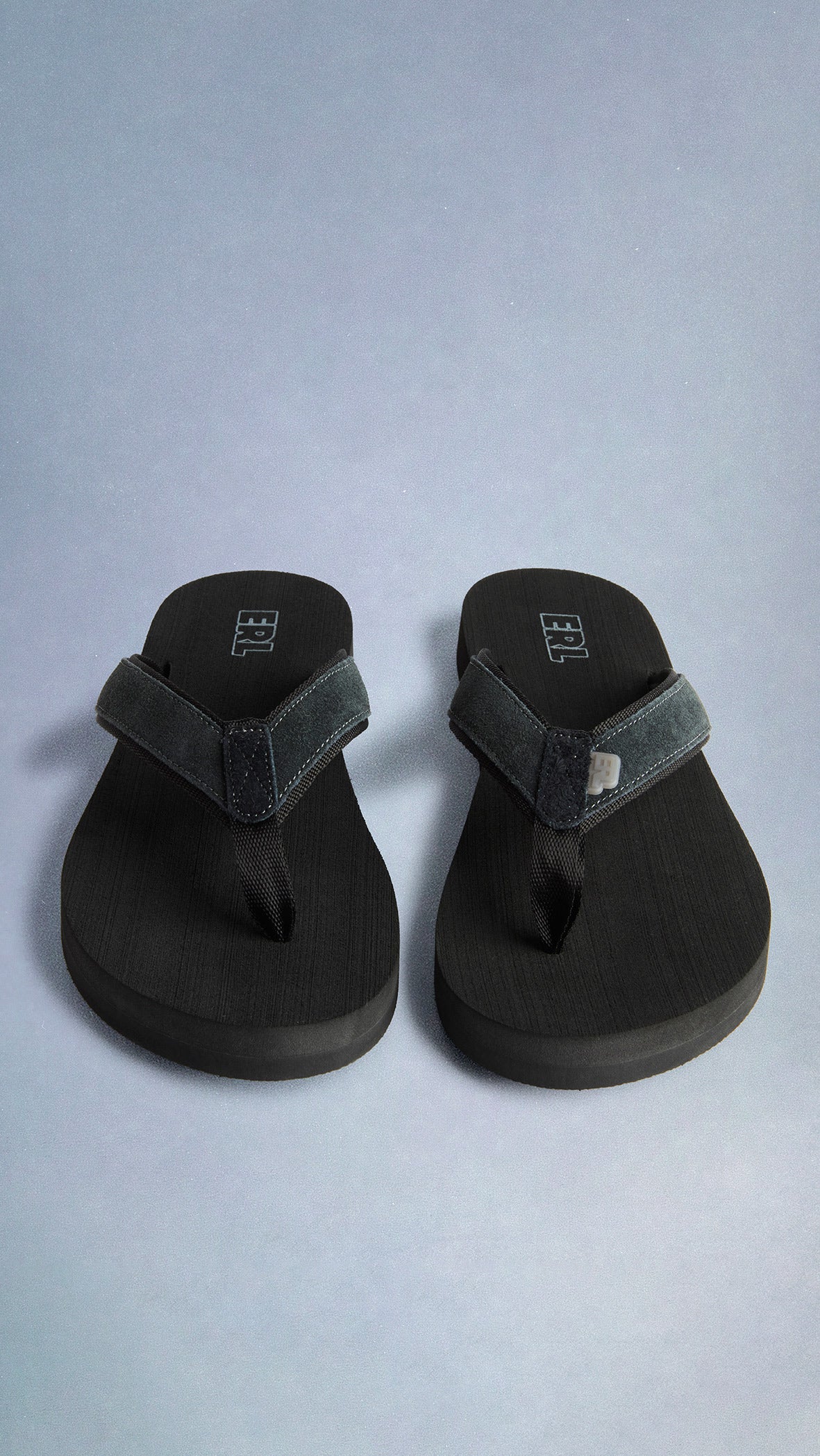 black flip flops - Image 3