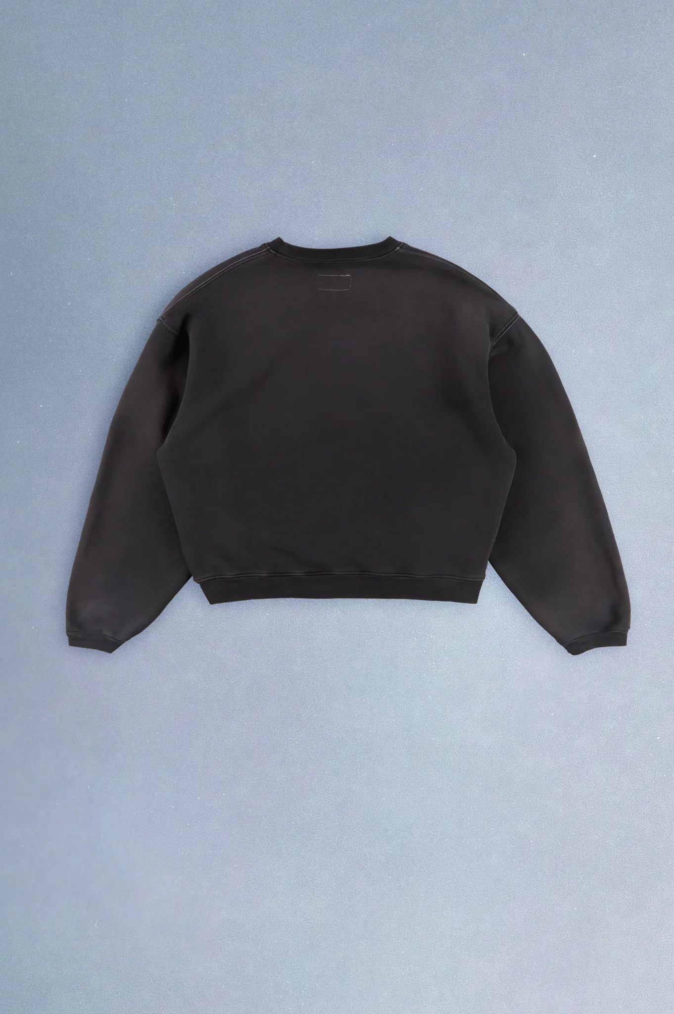black sunfaded crewneck - Image 3