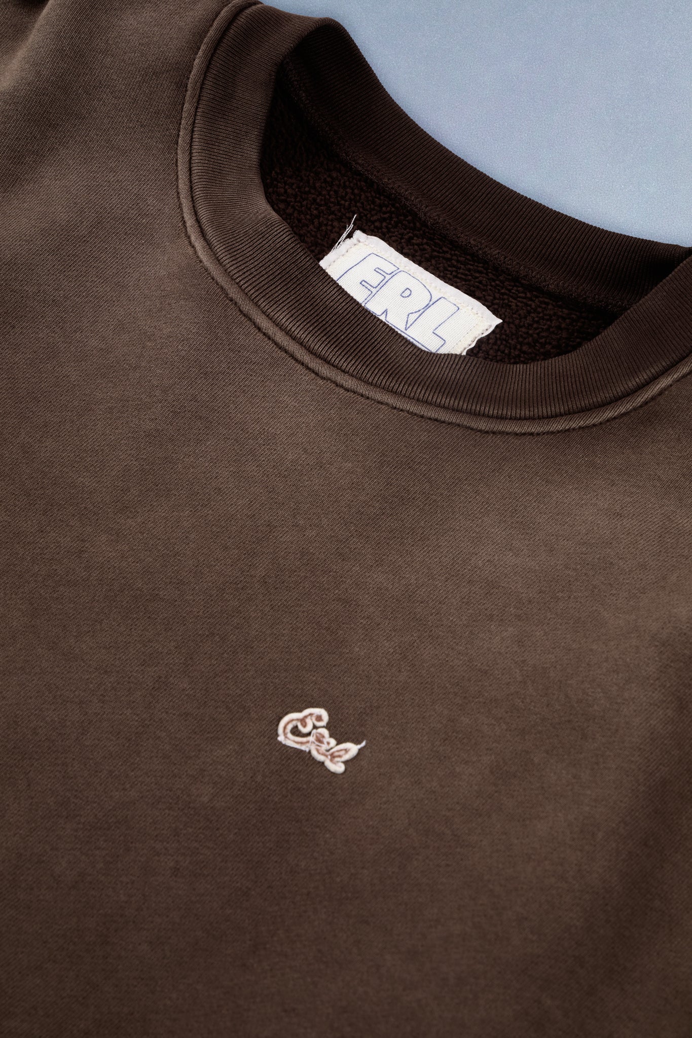 brown sunfaded crewneck - Image 8