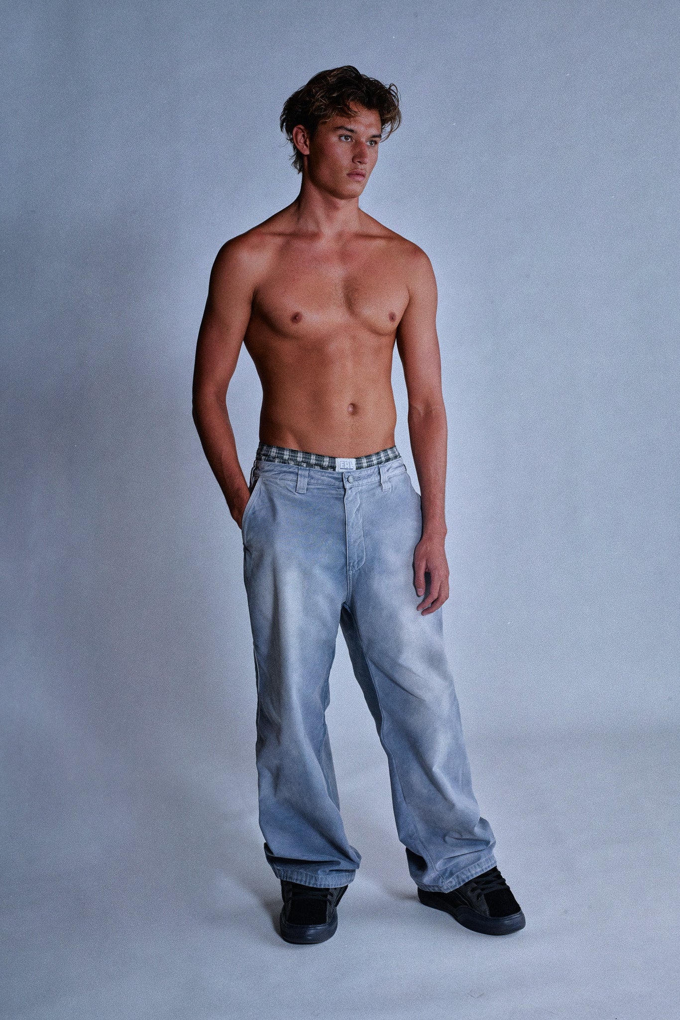 grey chino pants - Image 3
