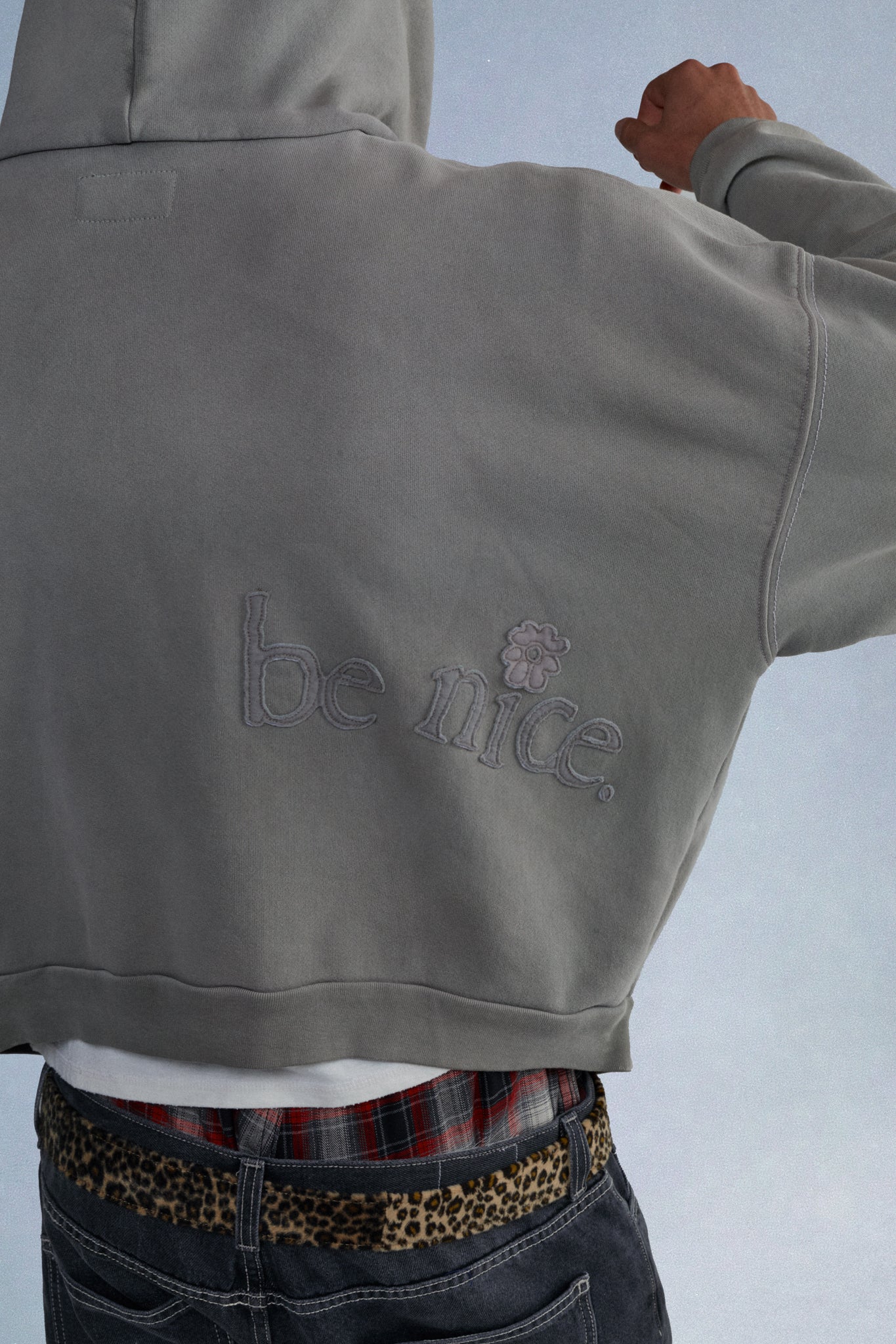venice zip up hoodie - Image 3