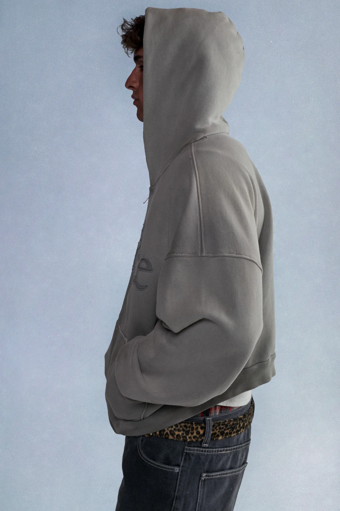 venice zip up hoodie - Image 5